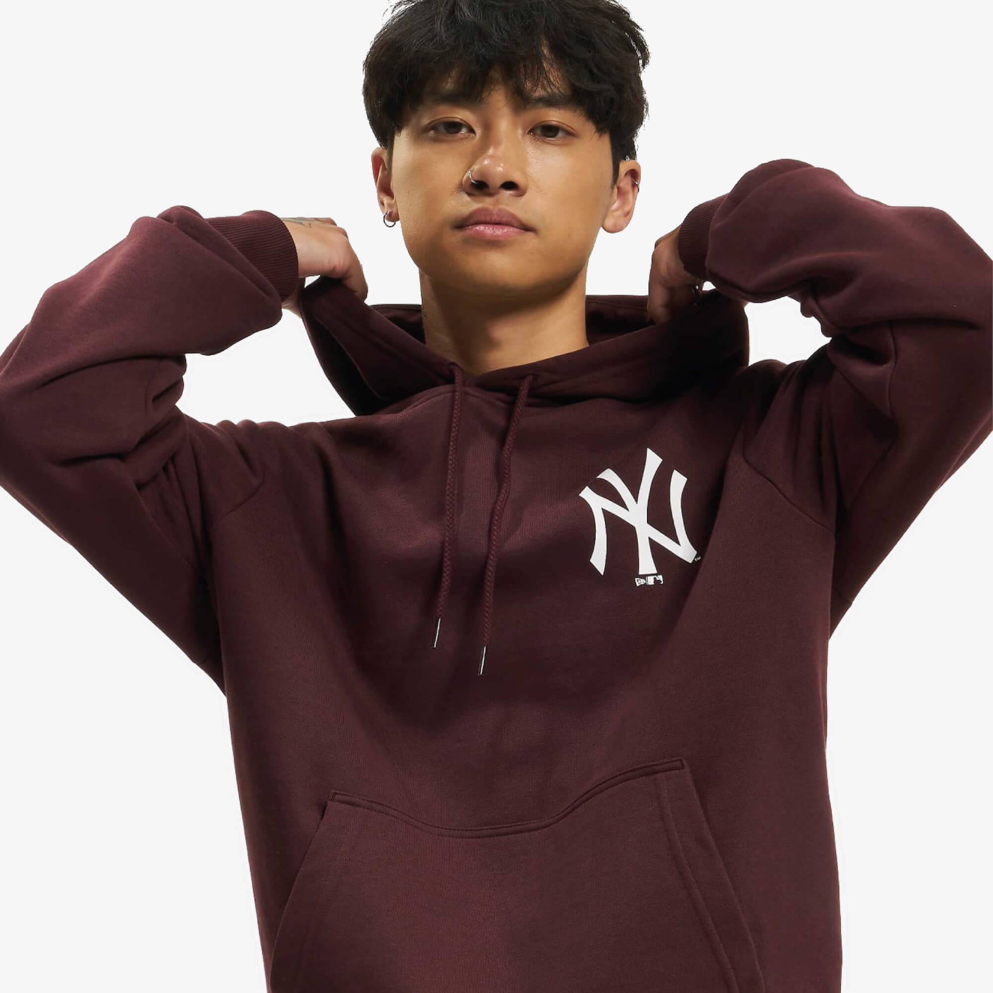 New York Yankees Essentials Hoodie – Maroon