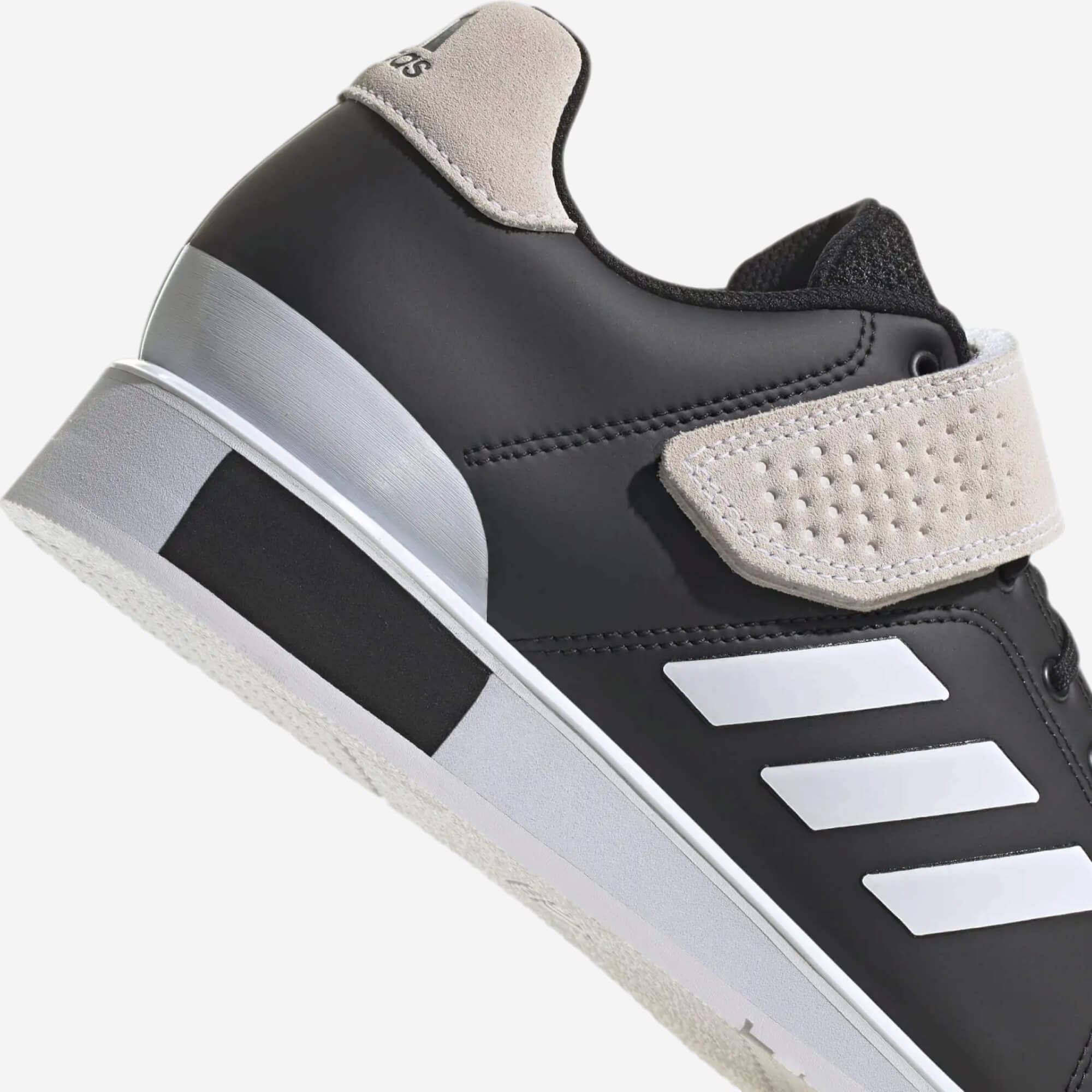 Adidas Power Perfect 3 – Preto Branco