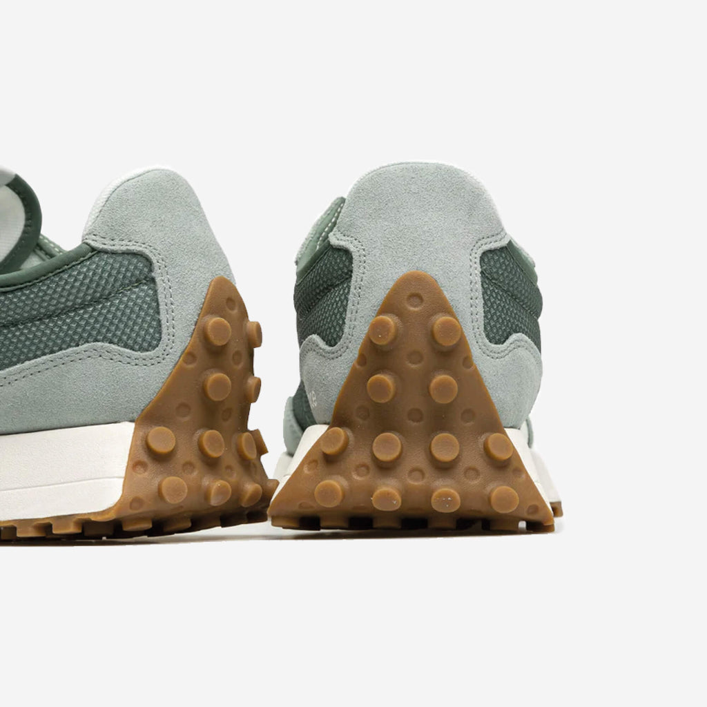 New Balance 327 ‘Dark Juniper’