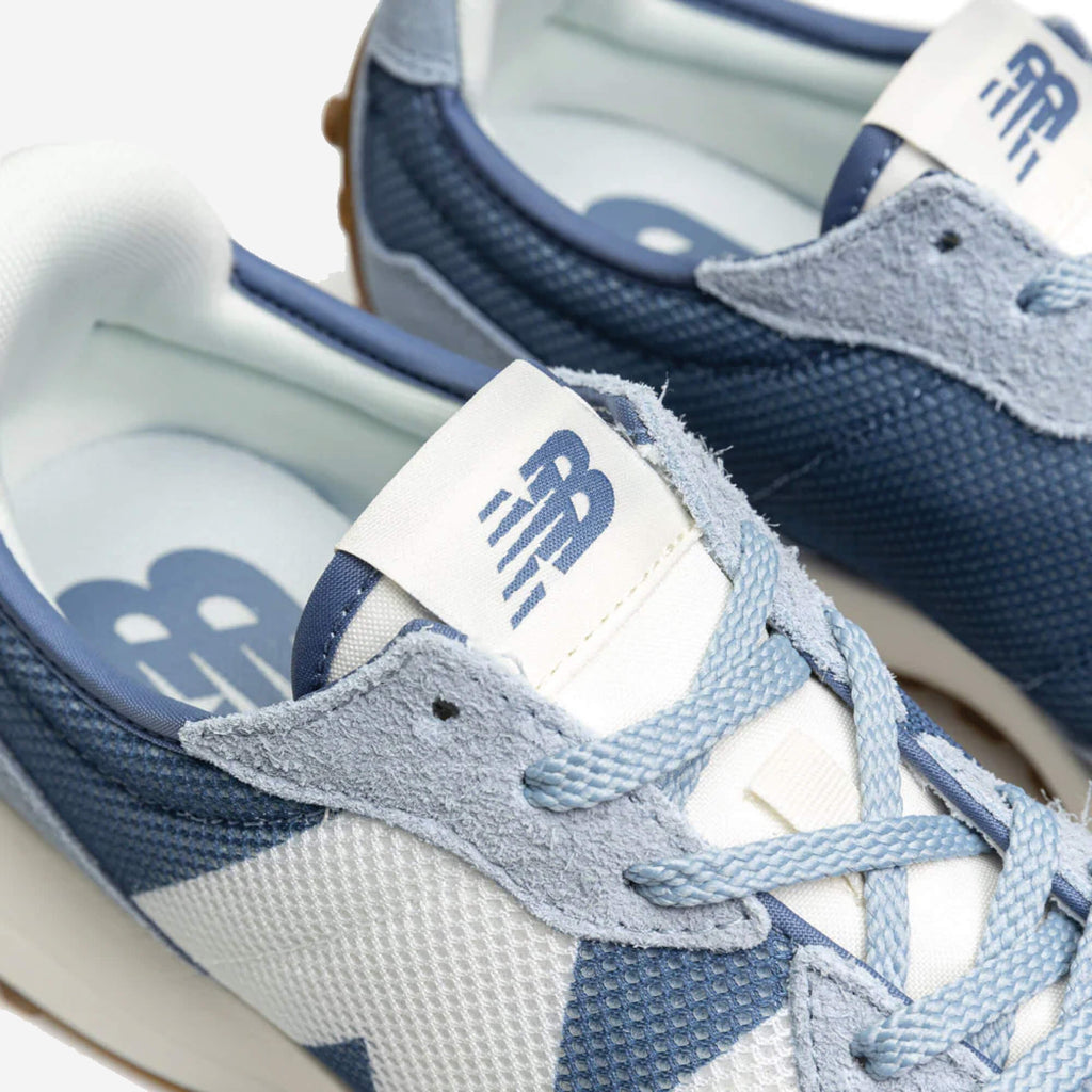 New Balance 327 'Light Arctic'