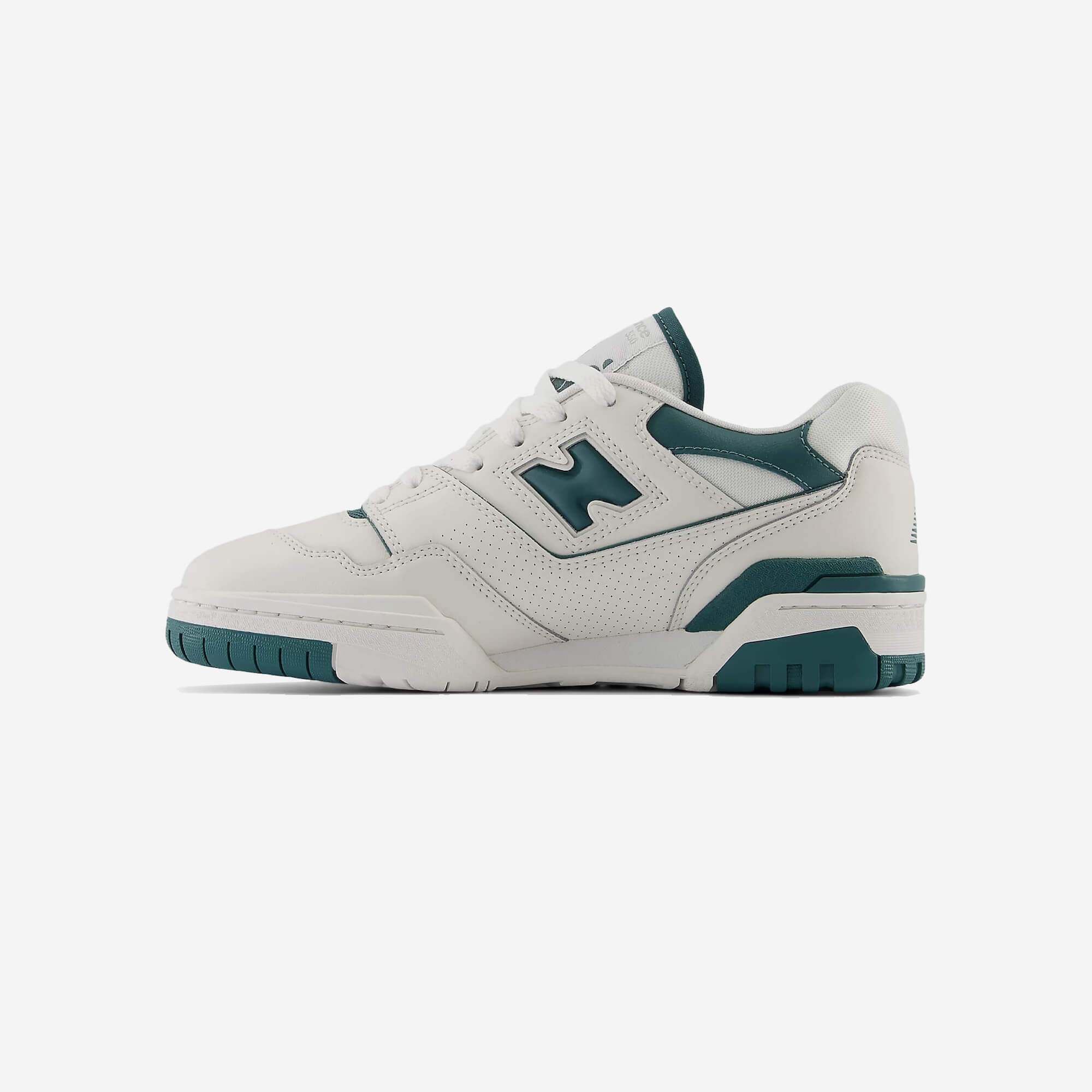 New Balance 550 ‘Reflection New Spruce’
