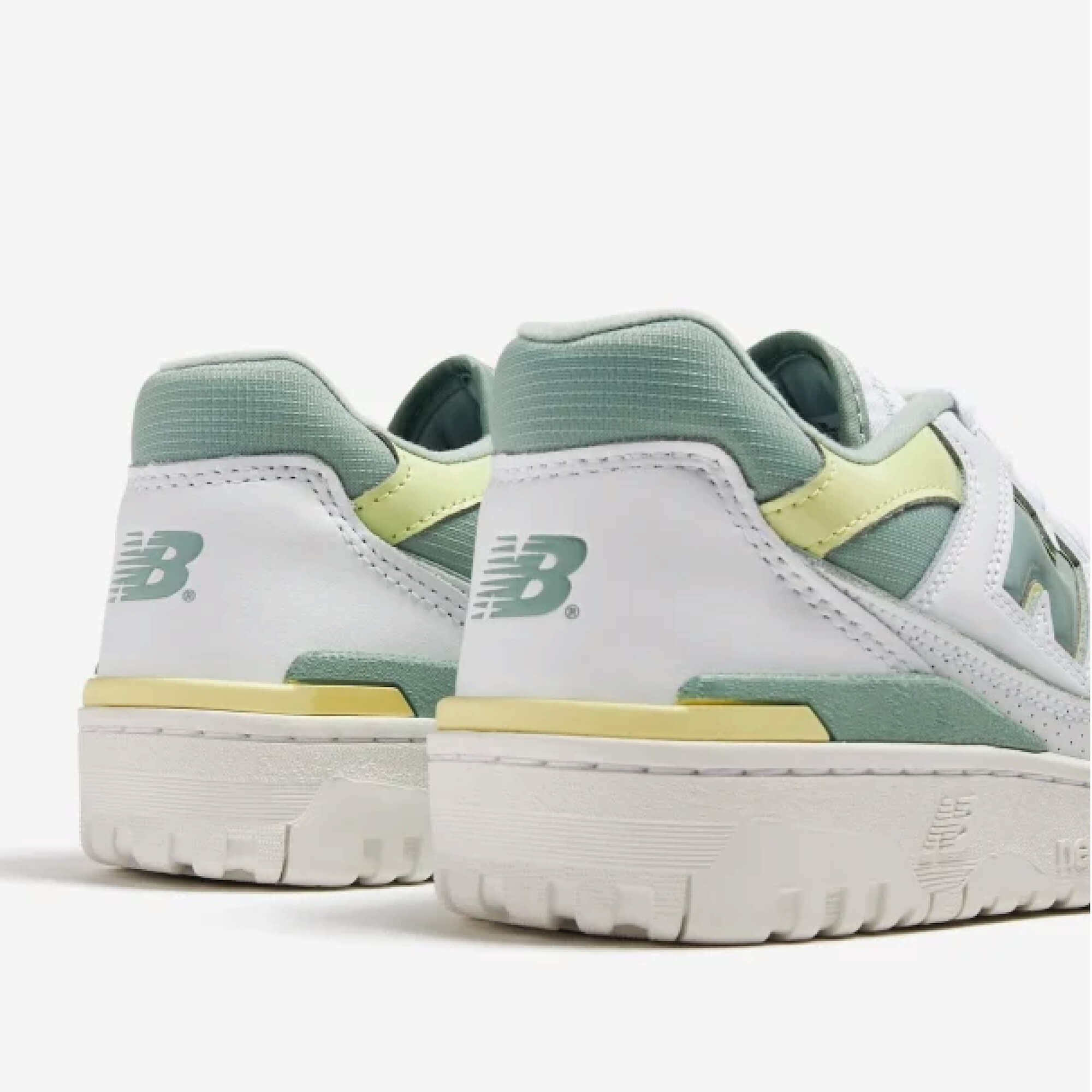 New Balance 550 ‘Salt Marsh’