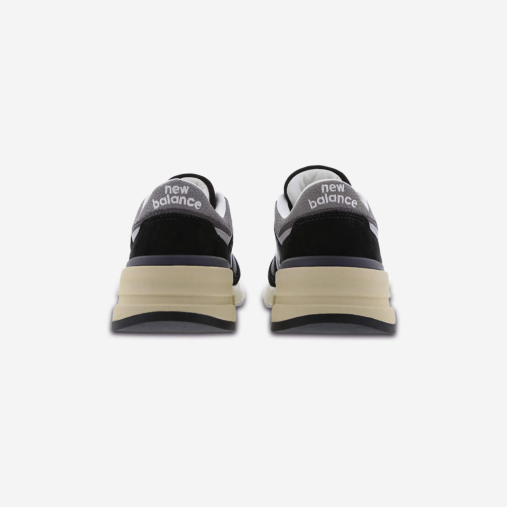 New Balance 997R – Preto