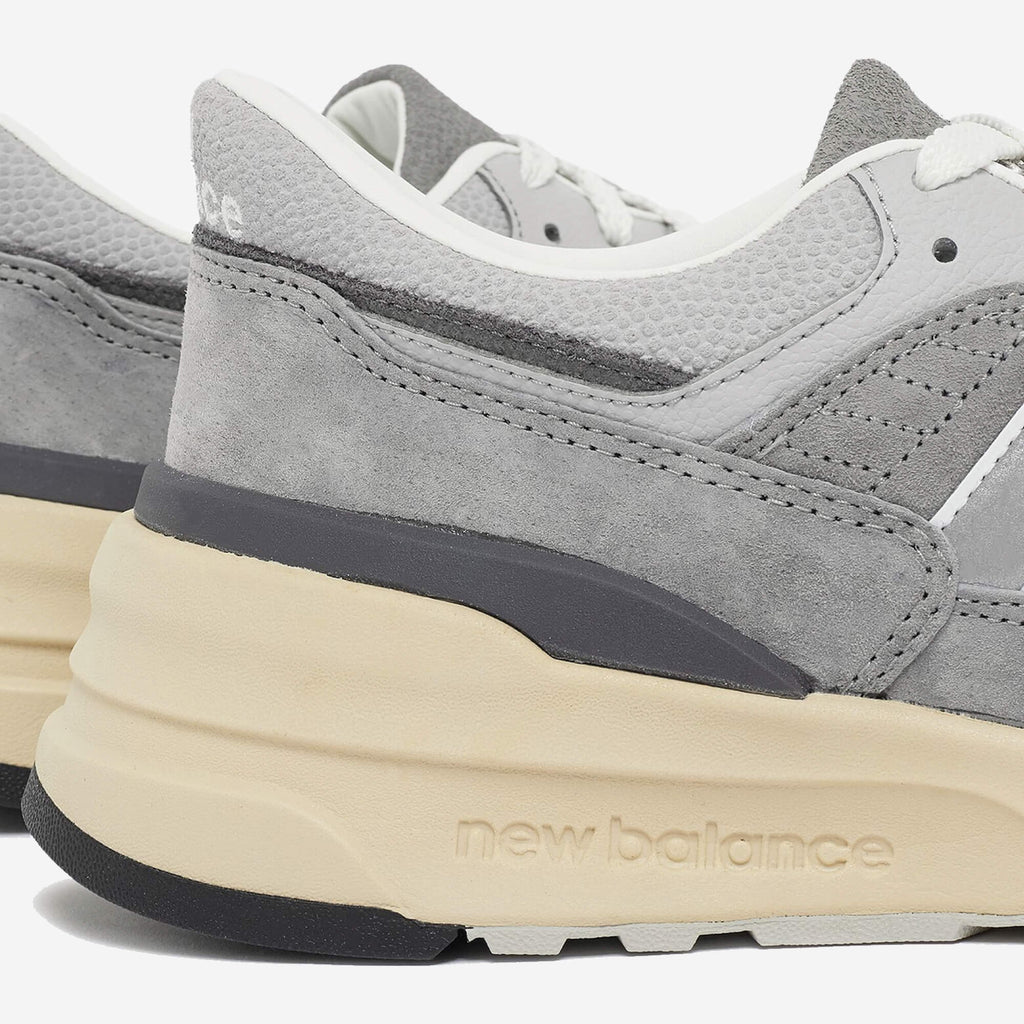 New Balance 997R Grey CZ