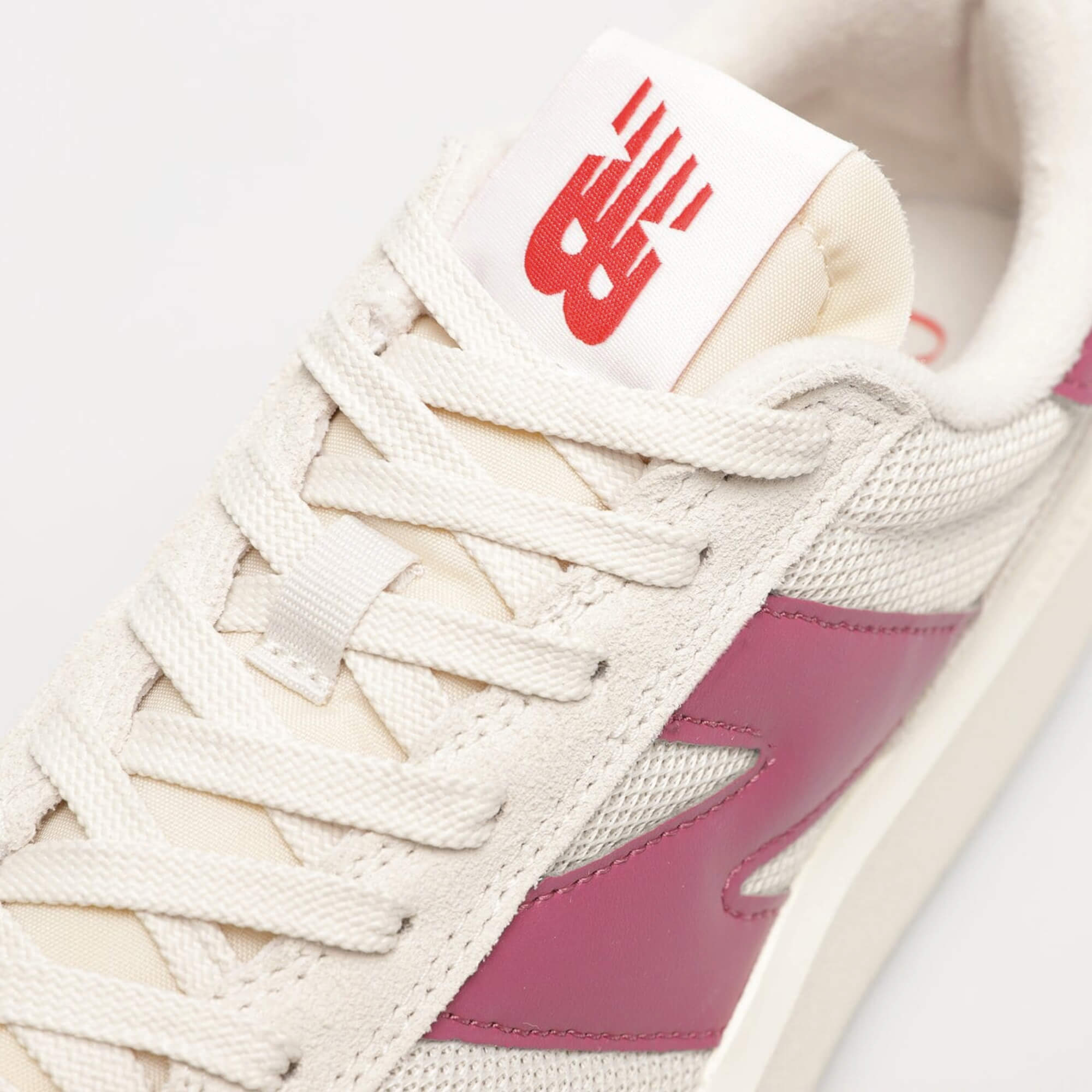 New Balance CT302 W ‘Moonbeam Scorpio’