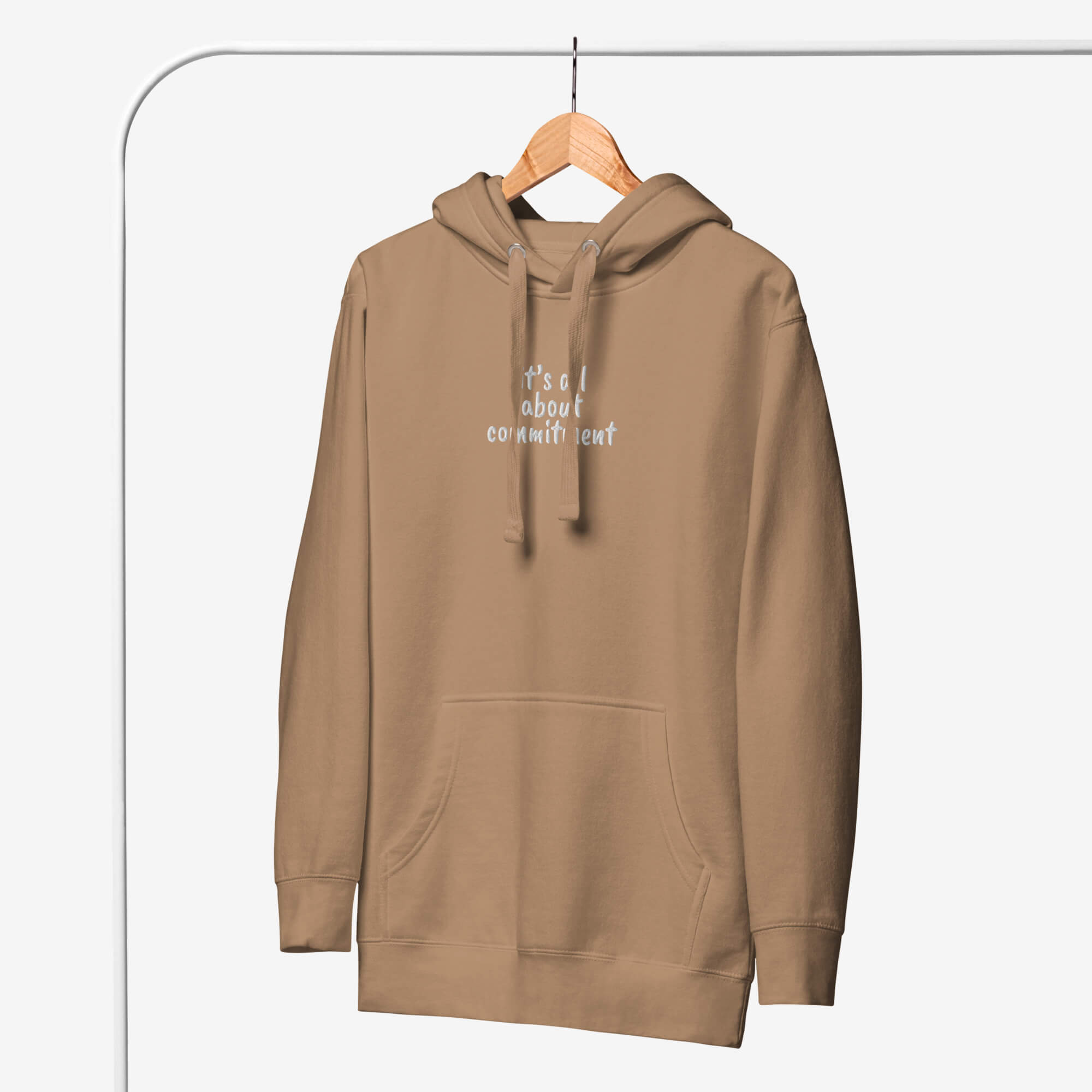 UNBRK Fitness Hoodie 'It's all about commitment' - Latte