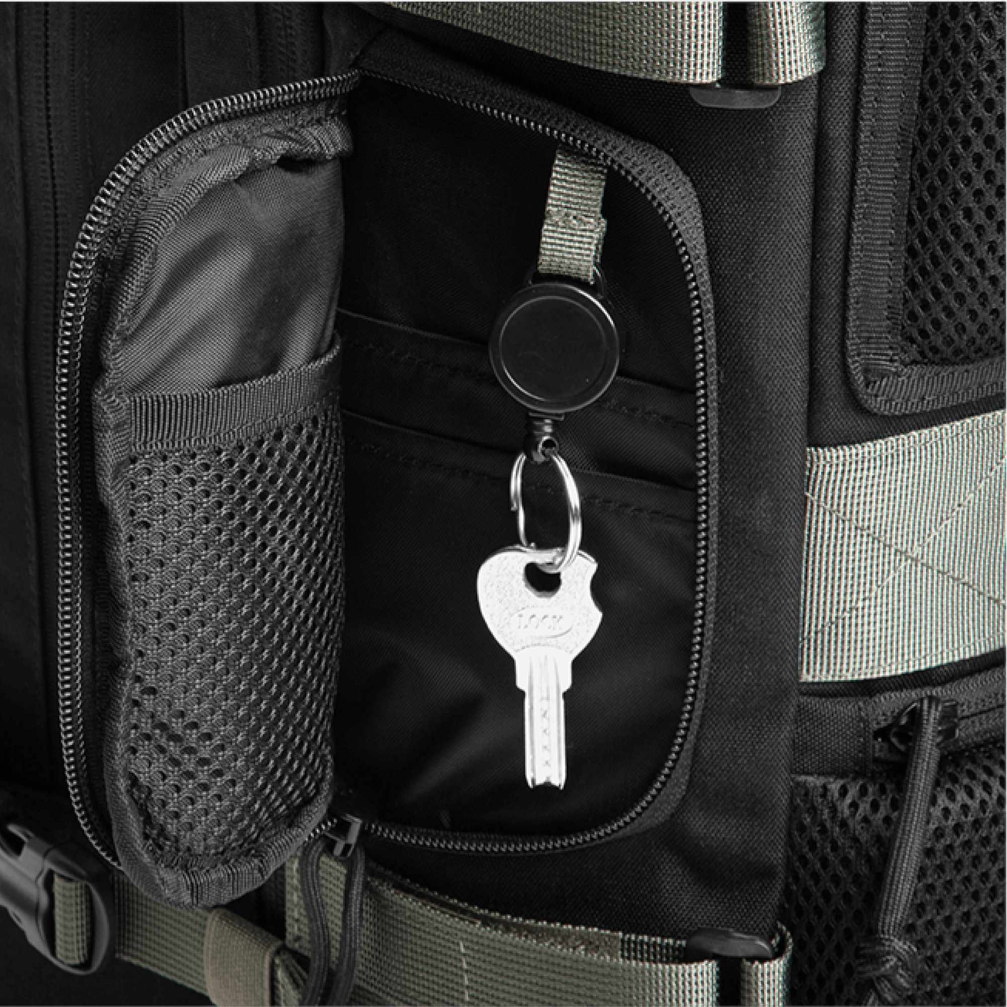 UNBRK Fitness Mochila Tática 35L - Black Tan